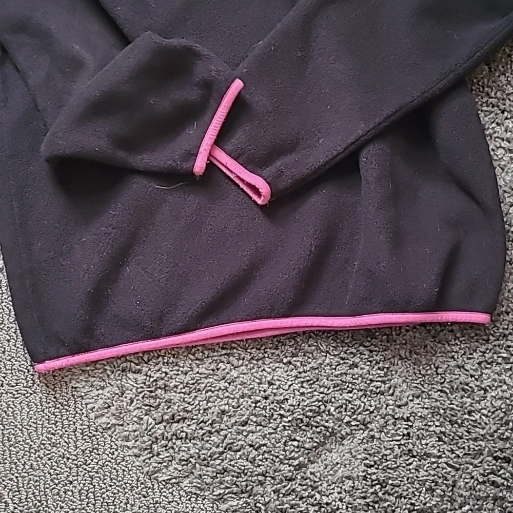 Patagonia large women's synchilla pullover snap black purple 💜 - Picture 8 of 9